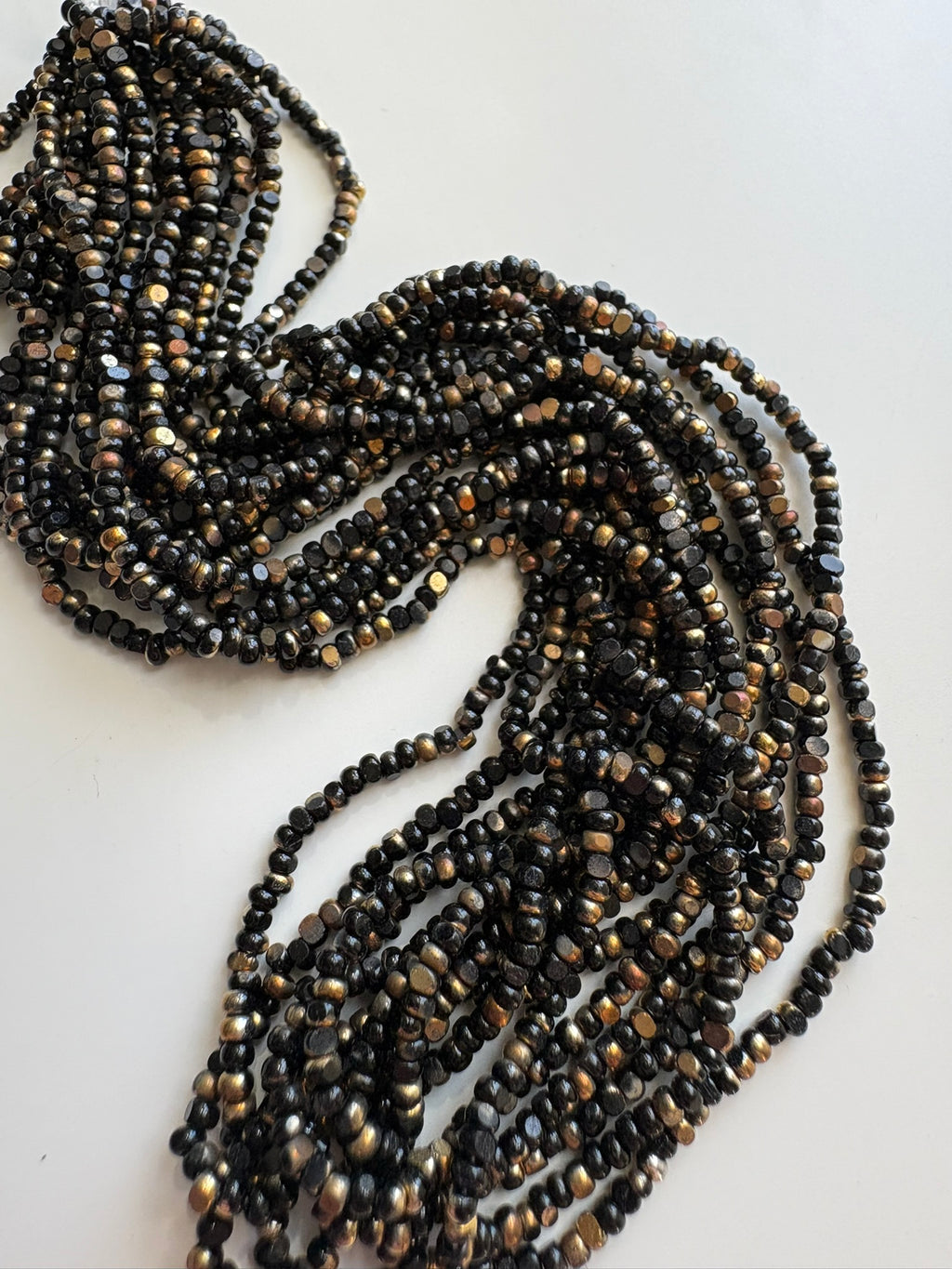 Star - Fancy Finish Sheen Beads 11/0 Hank