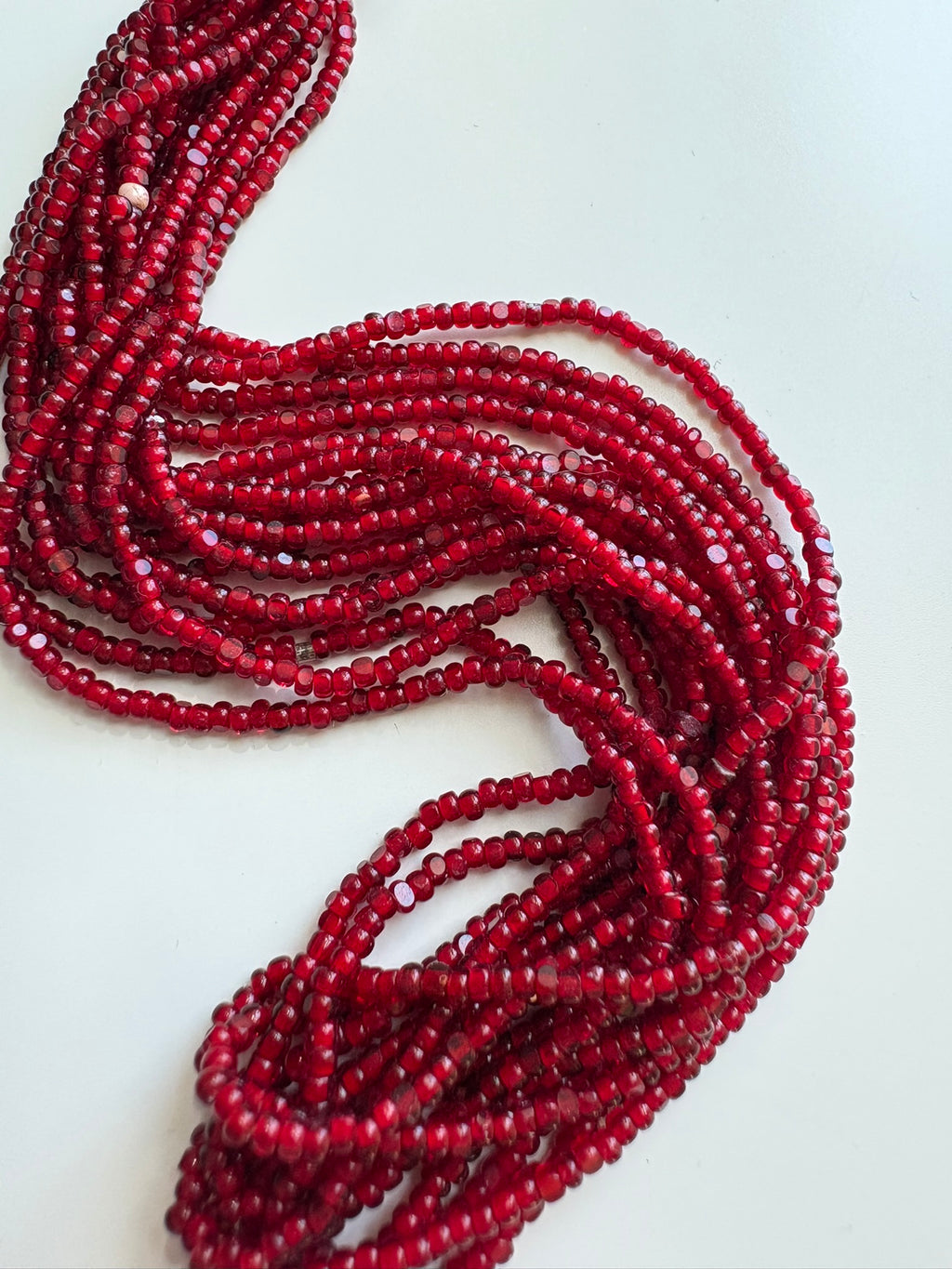 White Heart - Fancy Finish Sheen Beads 11/0 Hank