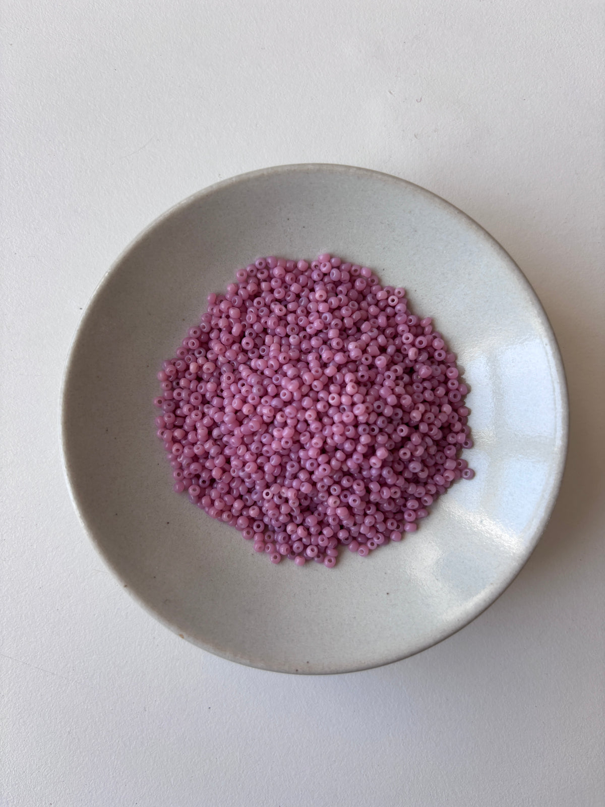 Vintage French Seed Beads - Greasy Cheyenne Pink 12/0